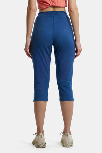 Jockey capri best sale workout pants